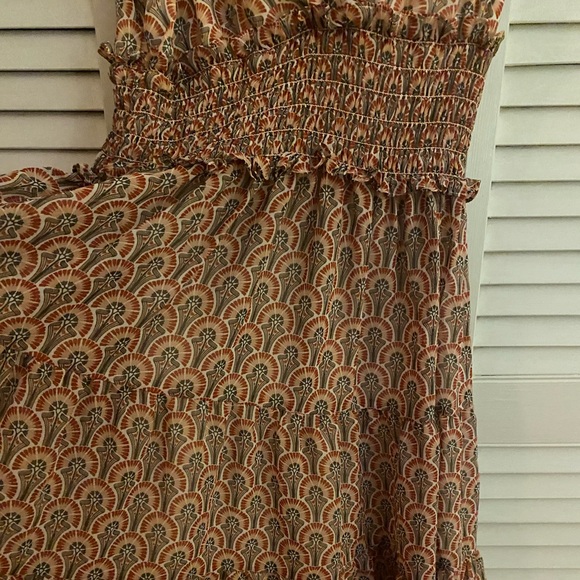 Max Studio Flowy Red Dress with V-Neck—Size Small - Picture 2 of 5